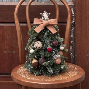 Felt bow Christmas tree